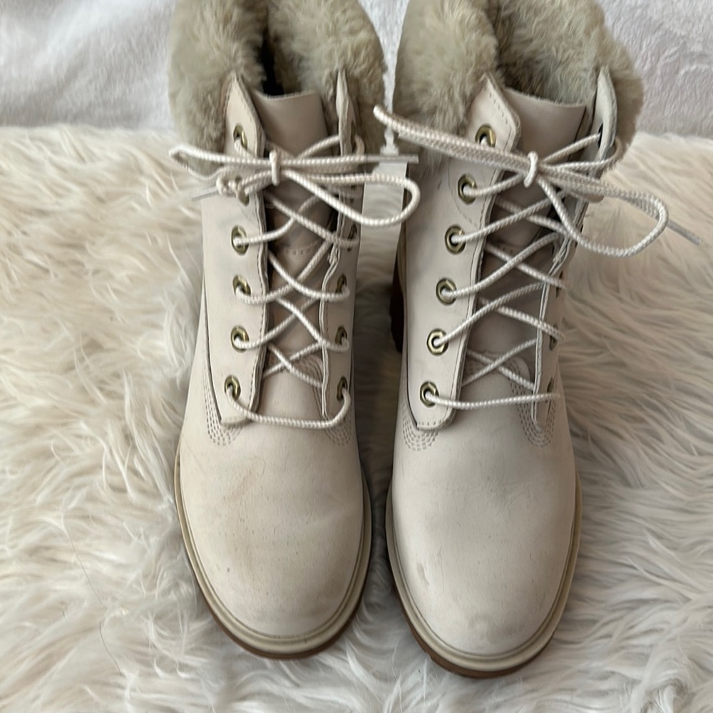 Timberland Cream Winter Boots Lace-Up Suede